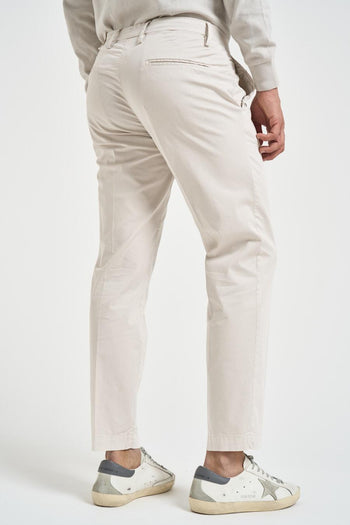 Pantalone uomo chino gesso - 3