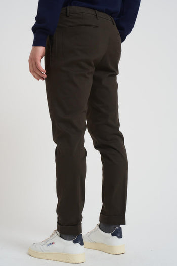 Pantalone uomo con pinces marrone - 4