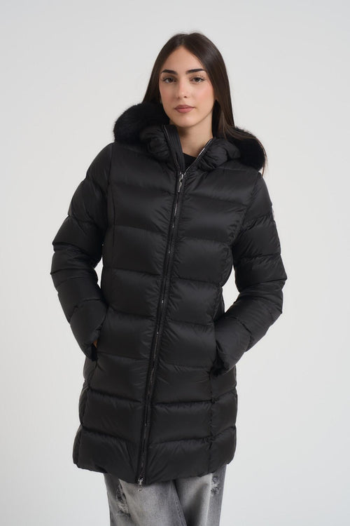 Piumino donna trapuntato con bordo in vera pelliccia nero