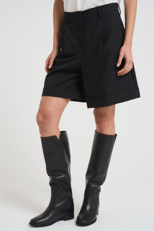 Bermuda donna con risvolto nero