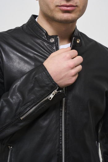 Men's black leather jacket - 8