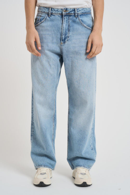 Jeans uomo wide fit in denim chiaro