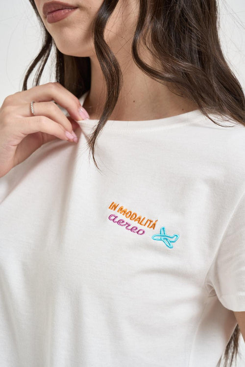 T-shirt donna bianca con ricamo colorato - 2