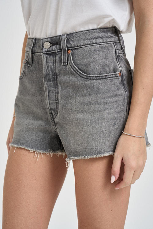 Shorts donna 501 in denim grigio. - 2