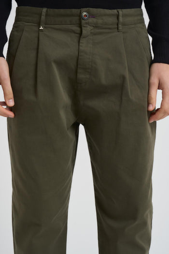 Pantalone uomo con pinces verde - 4