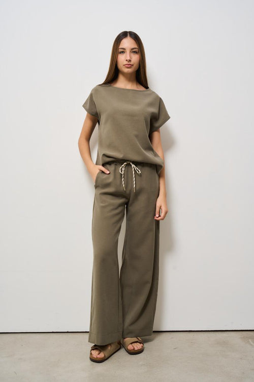 Completo abito donna verde militare