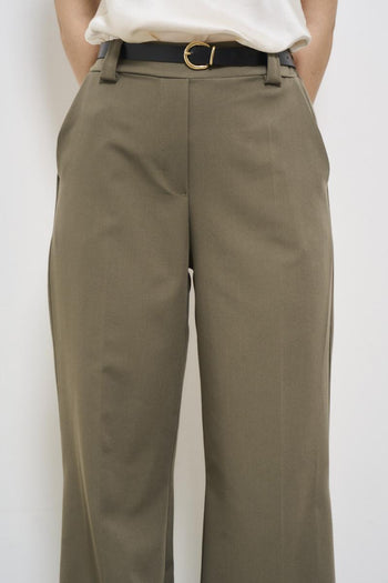 Green women's trousers with belt - 5