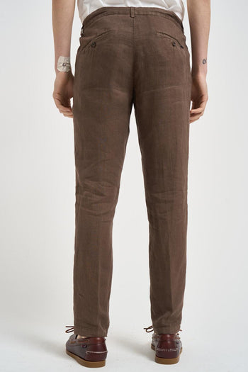 Pantalone uomo con pinces in lino tortora - 3