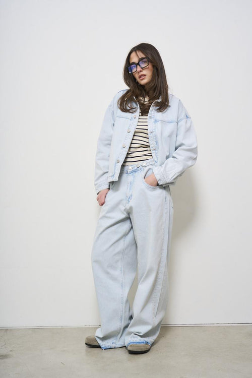 Giubbotto donna in denim chiaro