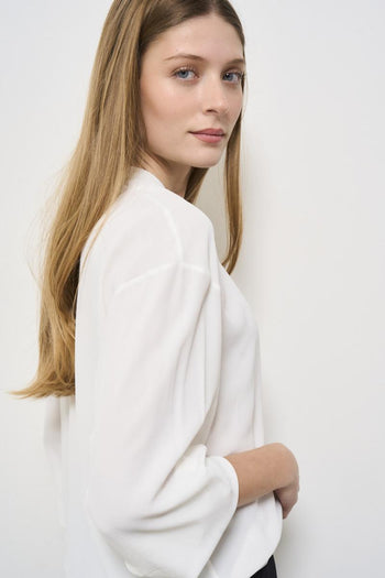 White women's blouse in georgette - 5