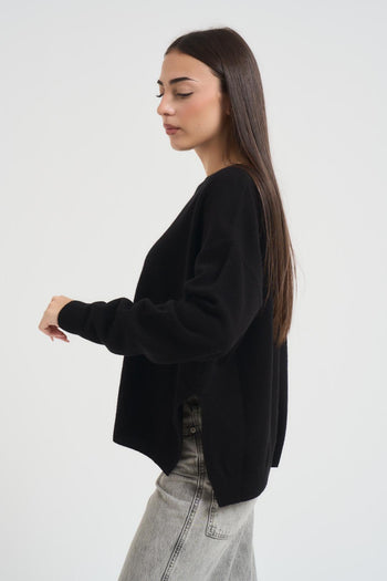 Maglia over donna scollo a barca nera - 4