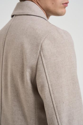 Cappotto uomo corto doppiopetto beige. - 5