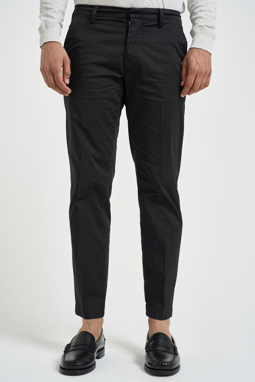 Pantalone uomo slim fit nero