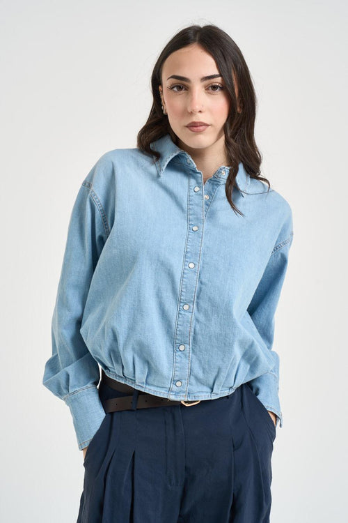 Camicia donna in denim chiaro cropped
