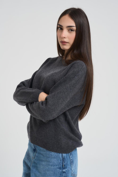 Maglia donna scollo a barchetta grigio antracite - 2