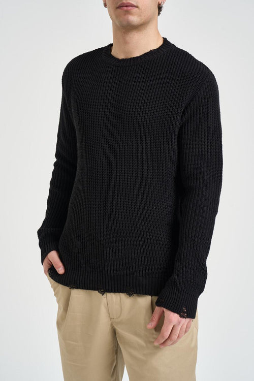 Maglia uomo con rotture nera