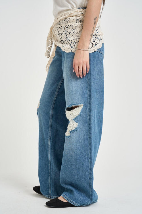 Jeans donna con strappi in denim - 2