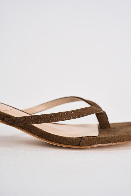 Sandali donna infradito in suede marrone - 2
