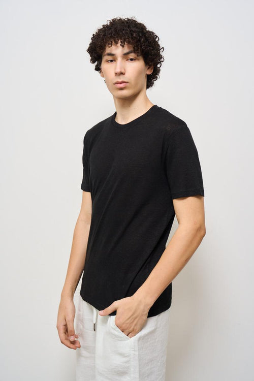 T-shirt uomo in maglia nera