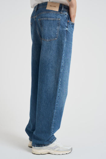 Jeans uomo loose in denim scuro - 4
