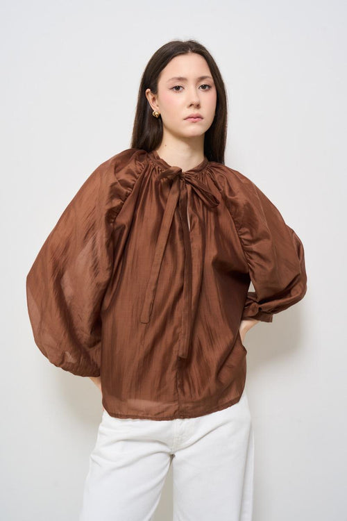 Camicia donna marrone con fiocco - 1
