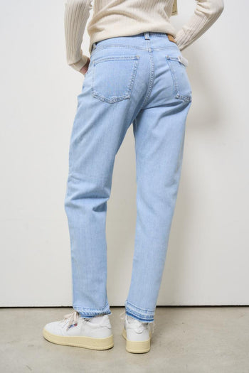 Women's regular jeans in light denim - 6