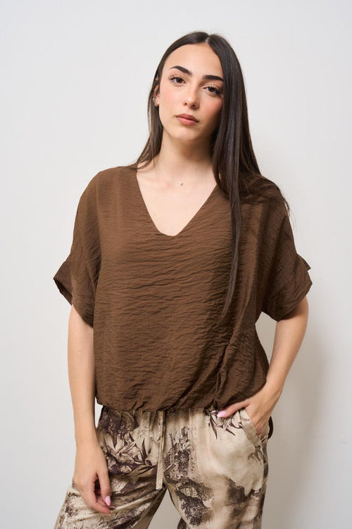 T-shirt donna scollo a V marrone