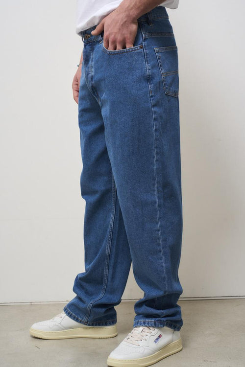 Thomasville Men's Jeans in Medium Denim - 2