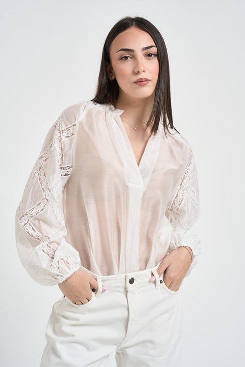 Blusa donna bianca con dettagli in pizzo