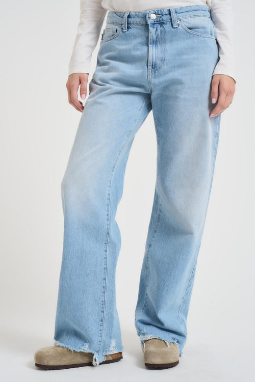 Jeans donna gamba dritta in denim chiaro