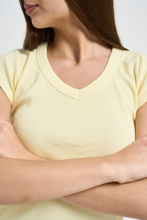 T-shirt donna gialla a costine - 2