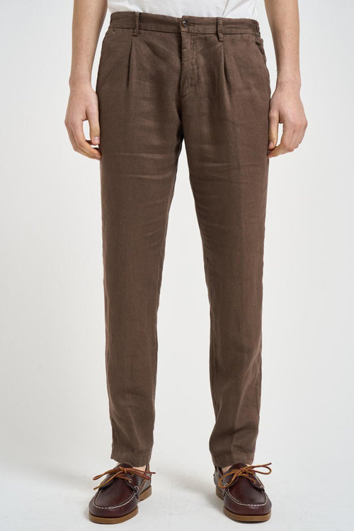 Pantalone uomo con pinces in lino tortora