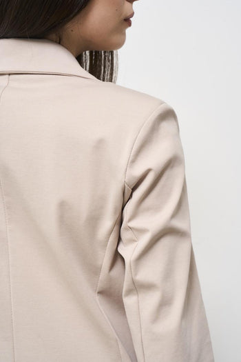 Giacca donna con spilla - 4
