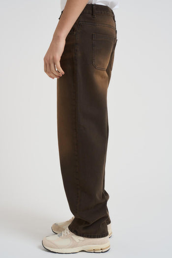 Jeans uomo in denim slavato marrone - 3