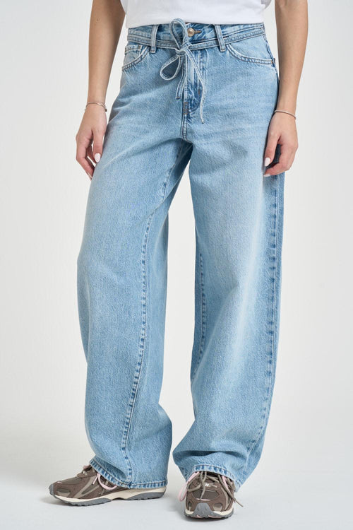 Jeans donna balloon in denim blu chiaro - 2