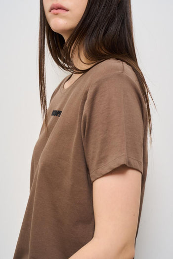 T-shirt donna girocollo marrone - 5