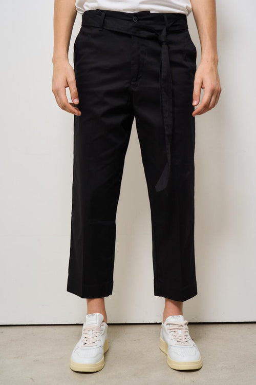 Pantalone uomo nero con cintura