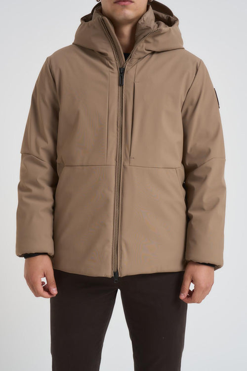 Giacca uomo con imbuttitura