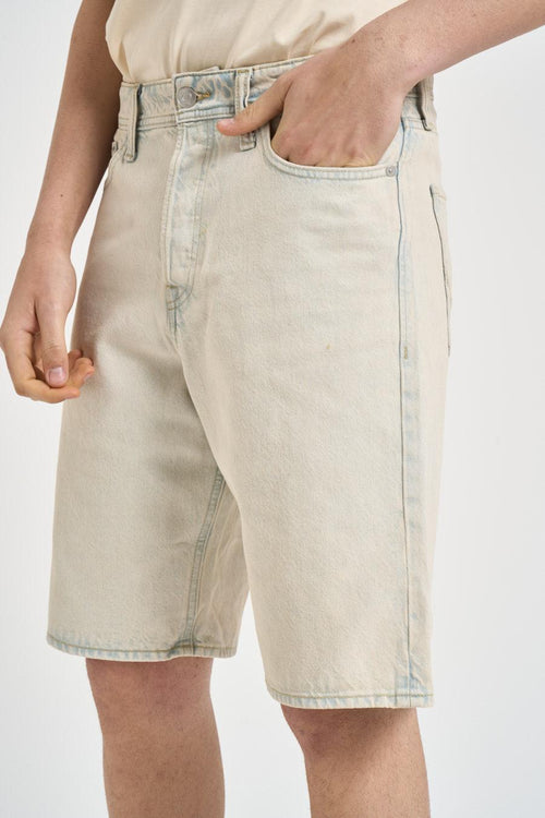 Bermuda uomo in denim lavaggio chiaro - 2