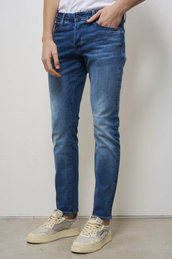 Slim fit men's jeans in medium denim - 3