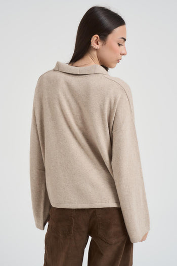 Polo donna scollo a V beige - 3