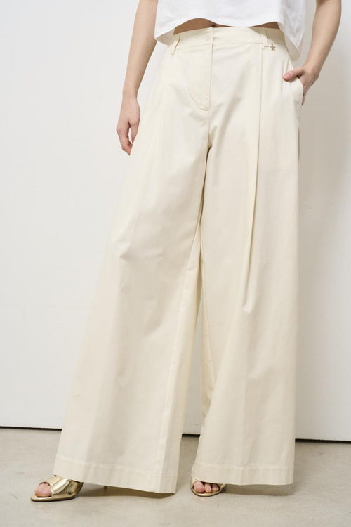 Cream women's trousers with pleats - 2