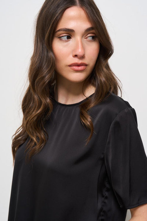 T-shirt donna girocollo nera - 2
