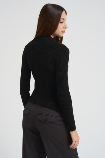 Maglia donna girocollo a costine nera - 3