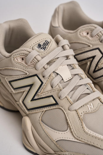 Sneakers uomo 9060 bianche e beige - 5