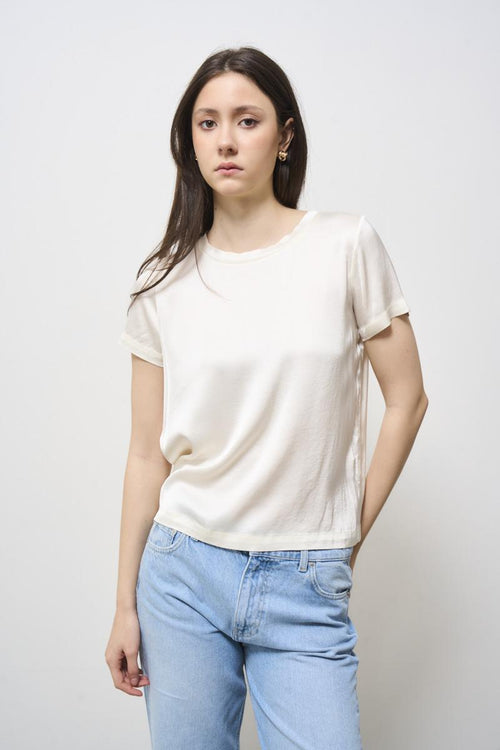 Women's cream crew neck t-shirt