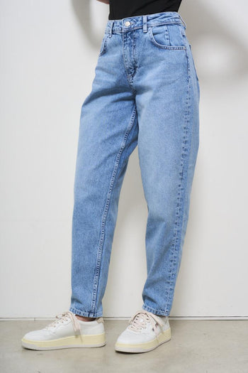 Jeans donna in denim chiaro - 3