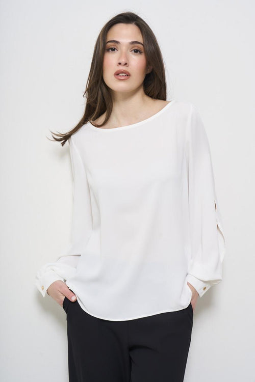 Women's white cut-out crew neck shirt