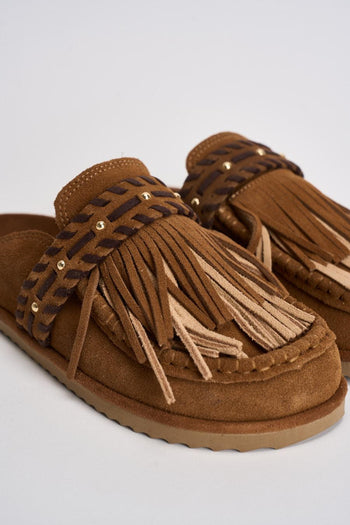 Sabot donna con frange in suede marrone - 4