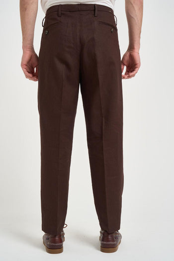 Pantalone uomo in lino con pinces marrone - 4